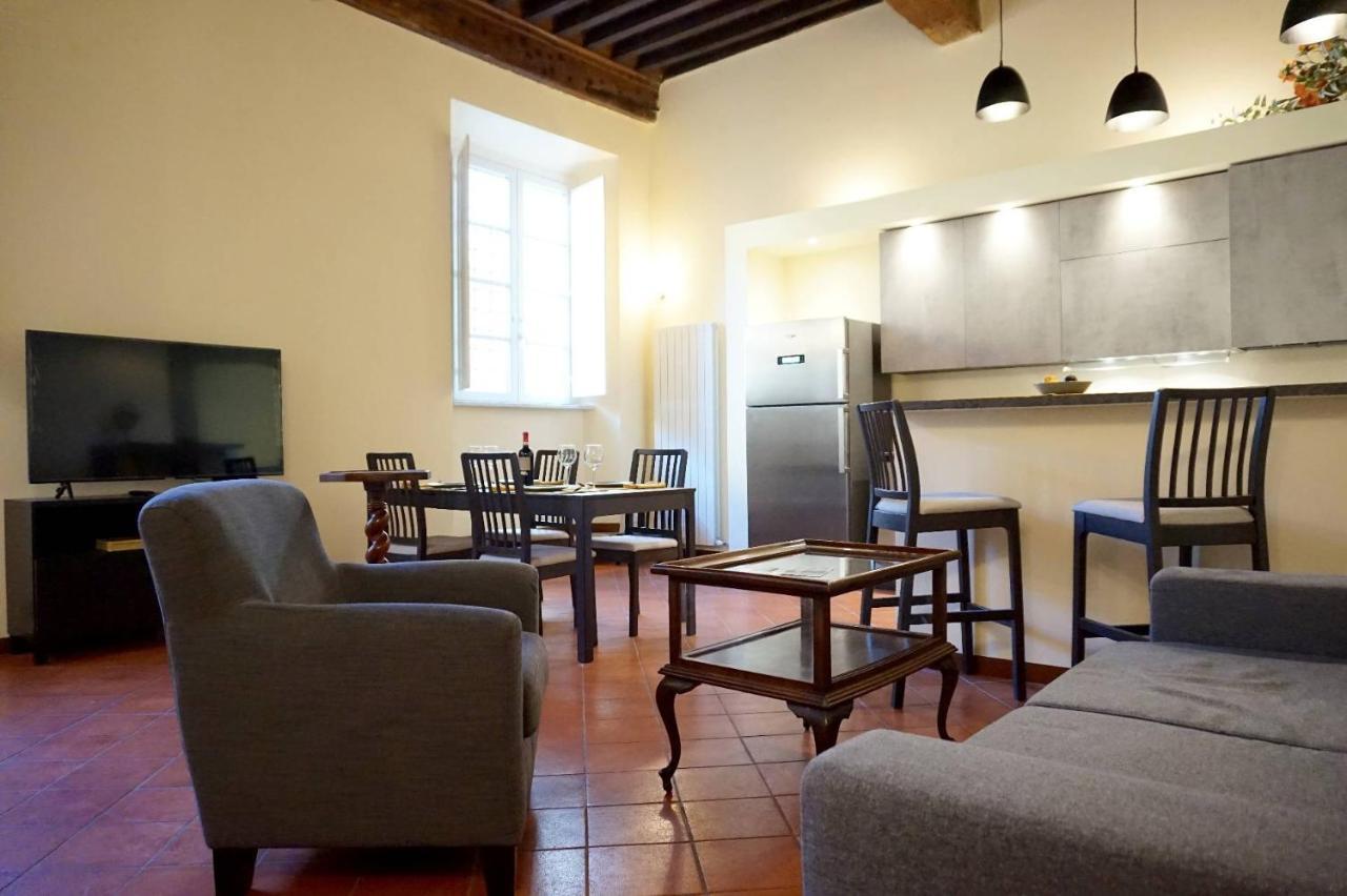 L'Antica Dimora Di Bill Apartment Lucca Luaran gambar