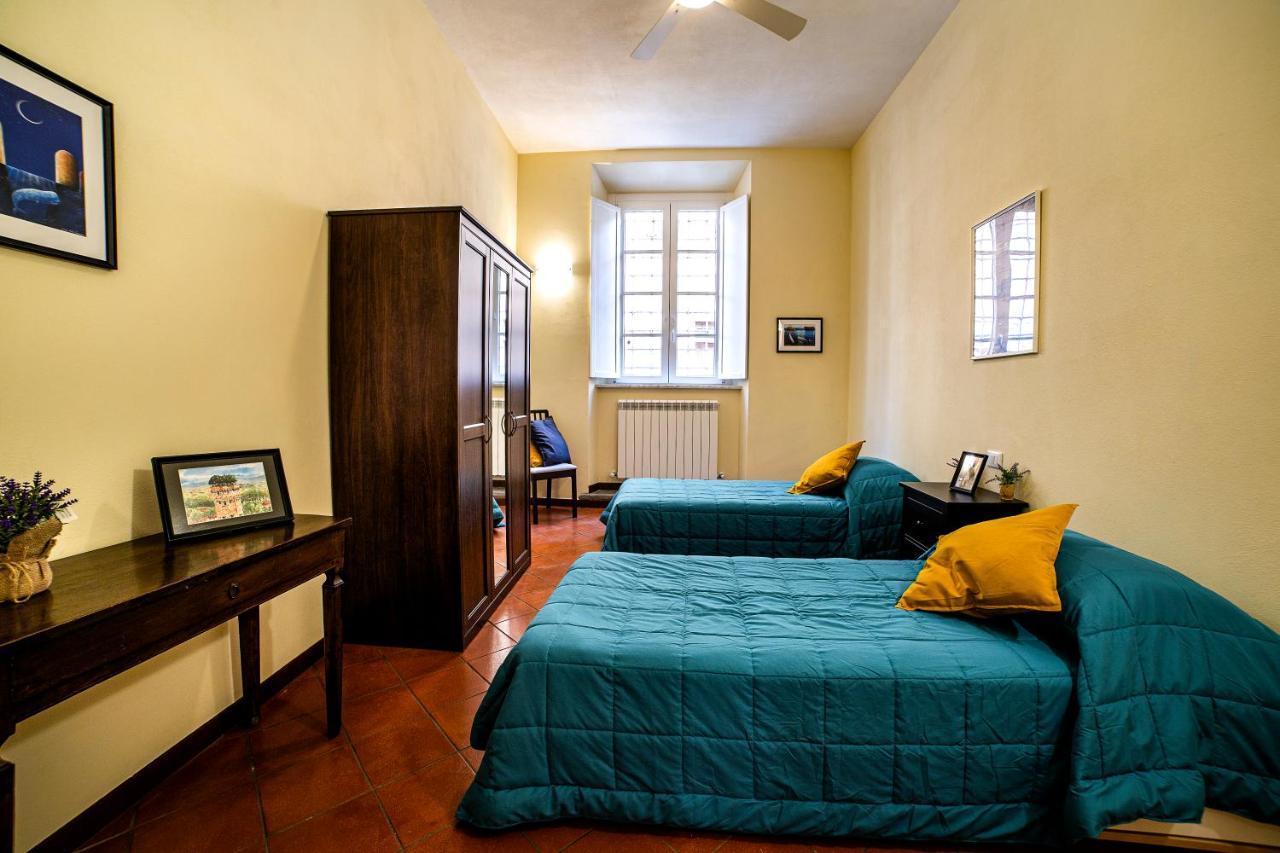 L'Antica Dimora Di Bill Apartment Lucca Luaran gambar